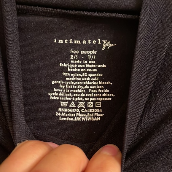 Free People Black Seamless Mock neck Crop Top. Size XS/S - Picture 3 of 5